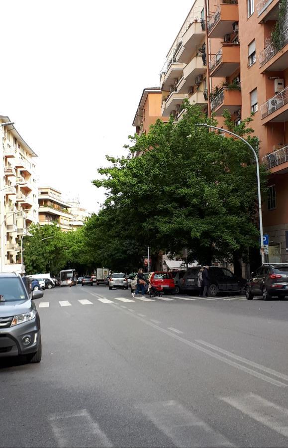 A Casa Di Robi Hotel Rome Buitenkant foto